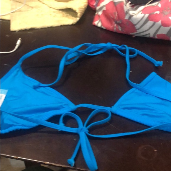 Pink blue triangle top L blue/blk stripe bottom M - Picture 2 of 6
